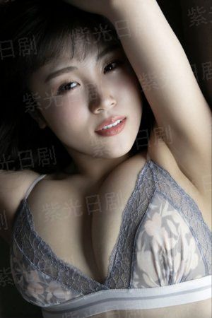 马背上的玫瑰